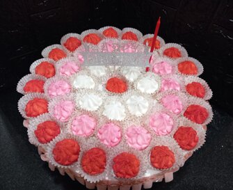 torta caramelle
